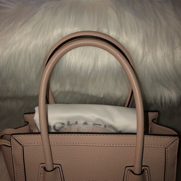 NWT Michael Kors Med Woven”Mercer Studio”Crossbody - Picture 8 of 8